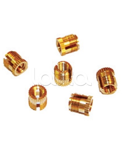 Втулка забивная с внутренней резьбой M6 (10 шт/уп) DKC 501007 в Нефтеюганске Крепеж: Дюбели, шурупы, саморезы Pintop.ru