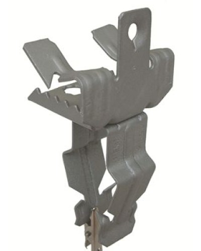 Держатель для крепления трубы к балке 10-15мм, ⌀ 18-22мм, горизонтальный монтаж DKC CM618222 в Нефтеюганске Держатели, клипсы, скобы Pintop.ru