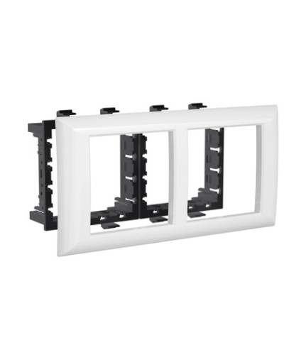 Рамка-суппорт Avanti белый для In-liner Front, 4 мод. DKC 4400914 в Нефтеюганске Аксессуары для лотков Pintop.ru