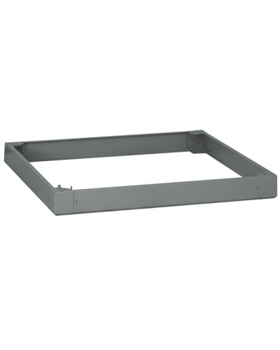 Цоколь Legrand 020518 в Нефтеюганске Цоколи для шкафов и стоек Pintop.ru