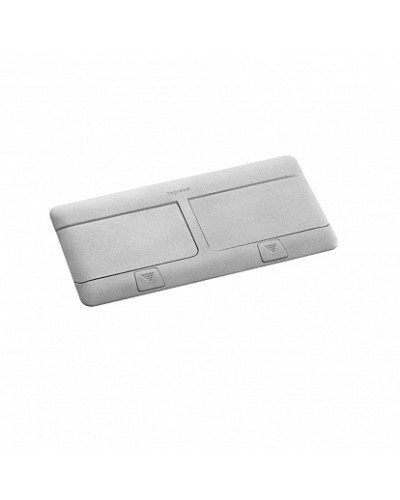 Блок розеточный выдвижной Legrand 054015 в Батайске Блоки розеток Pintop.ru